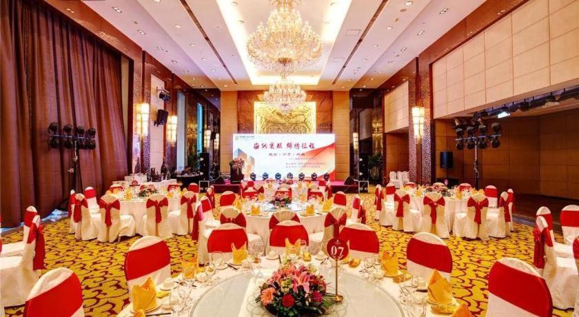 Shenyang Haiyun Jinjiang International Hotel מראה חיצוני תמונה